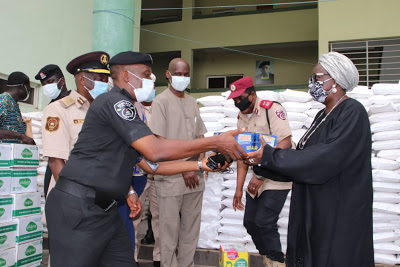 Ogun Govt donates relief materials to security personnel - newsheadline247.com