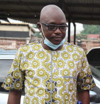 EFCC: Lagos Ex-Scholarship Board boss Stephen Oshinowo faces charges over N127m fraud - newsheadline247.com