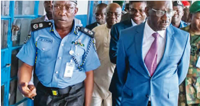 Gov. Obaseki visits CP Kokumo, begs Edo policemen to return to work - newsheadline247.com