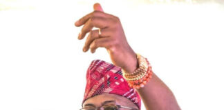 Ilara Kingdom: Oonirisa Confers Chieftaincy On Gbajabiamila, Foli Coker, Others At Alara’s First Enthronement Anniversary Ilara Kingdom: Oonirisa Confers Chieftaincy On Gbajabiamila, Foli Coker, Others At Alara's First Enthronement Anniversary - newsheadline247.com