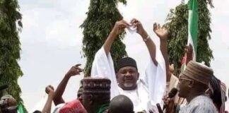 Party Defection: Ex-Gombe deputy Gov leads ‘thousands’ out of APC to PDP