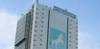 EFCC to drag ex-Union Bank CEO, Emeka Emuwa, others to Court over alleged N1.9 billion fraud