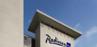 Jide Kosoko, Fred Amata, other top Nollywood actors lead protest against Radisson Blu Hotel