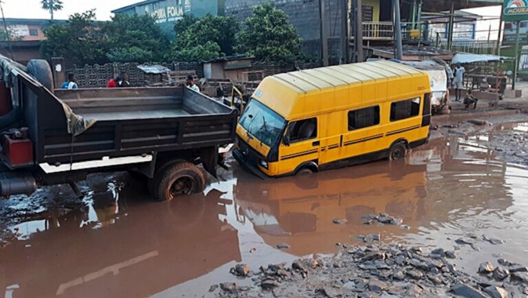 Ogun commences palliative works on Sango Ota-Joju Road