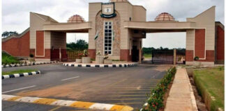 Caught in the act… Kwara varsity lecturer arrested arranging ‘resit’ for female student in bedroom