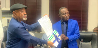 FG formally recognizes two breakaway ASUU factions as CONUA, NAMDA get certificates