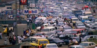 Lagos filling stations on major roads restricted to selling fuel from 9:00 a.m. to 4:00 p.m.