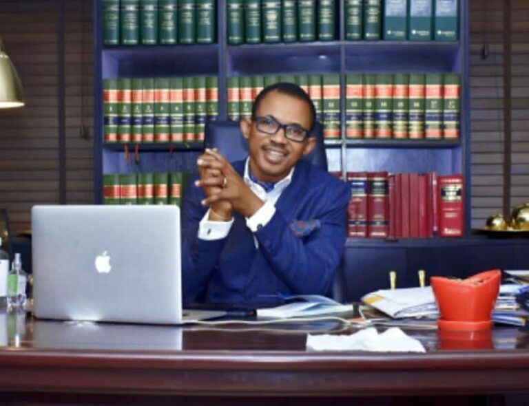 THE SUPREME COURT HAS RESOLVED THE NIGERIA PRESIDENT & 25% FCT, ABUJA QUANDARY SINCE 2003- By Olukayode Ajulo, PhD, FCIArb. UK