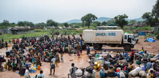 UNHCR mobilizes to help people fleeing Sudan for neighbouring countries