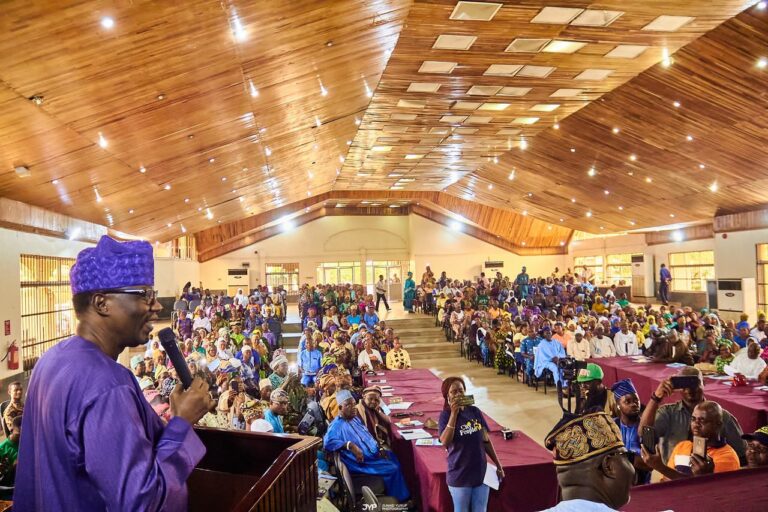 400 traders, artisans empowered as Sen. Daniel launches microcredit scheme