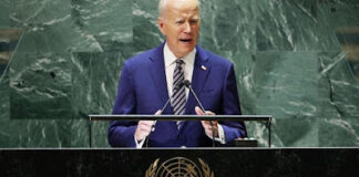 U.S President announces legal status for 500,000 illegal immigrants married to its citizens