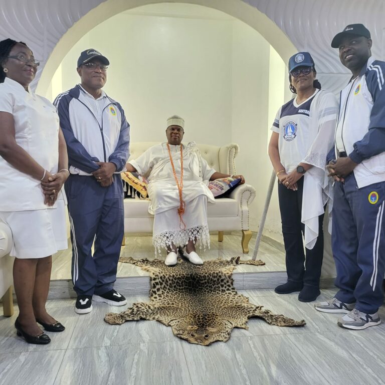 Naval Officer’s Wives Association (NOWA) Visit Olota, Reaches Out To Host Community