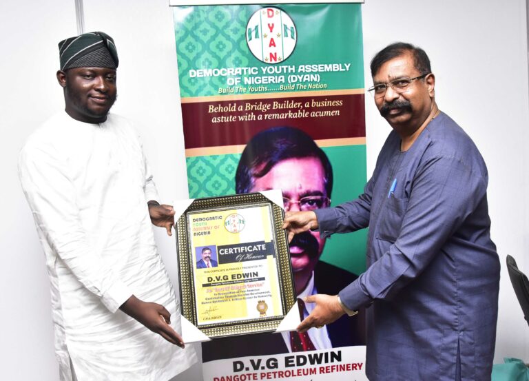 Dangote Industries’ Vice-President Devakumar Edwin Bags ‘Icon’ Award