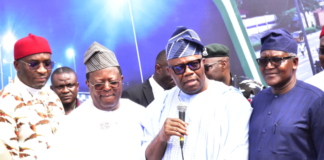 ‘It’s the 10th Wonder of the World…’ Tinubu hails Dangote on Oworonshoki-Apapa Expressway project