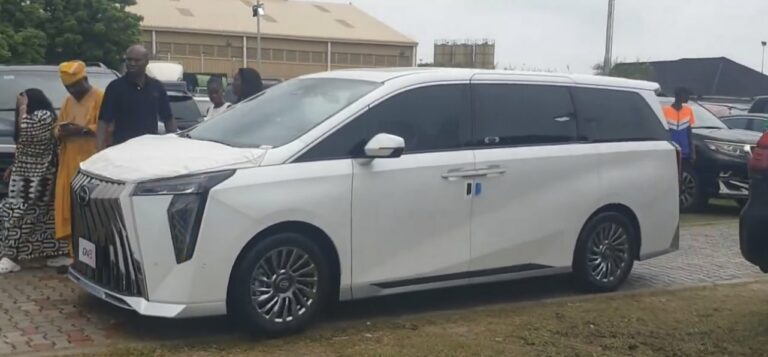 CHIVIDO2024: Davido, Chioma receive a new SUV from GAC Motors as gift on their wedding day