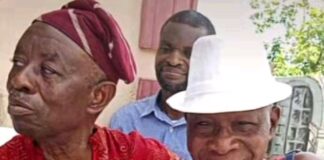 Ti Oluwa Ni Ile: Ooni Ends Decades of Feud Between Baba Wande and Tunde Kelani