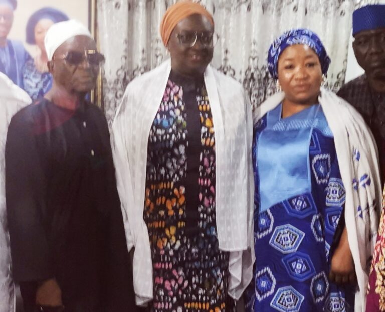 Ogun deputy Gov Salako-Oyedele visits APC chieftain, Soji Olusesi in Ota, commiserates with family over death of their matriarch, Fausat Olusesi