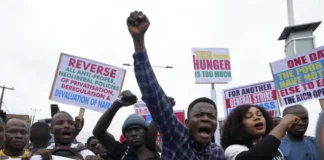 Protest: Ex-leaders praise Nigerians for rejecting illegal change of government