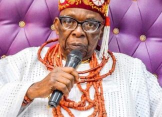 Senator Daniel Mourns ‘Refined Personality’ Owa Obokun of Ijeshaland