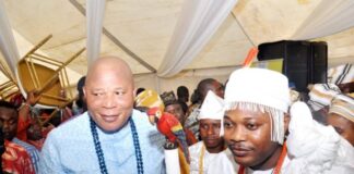 Celeberation of his priceless jewel…, Ramon Nasir honors mother with grand farewell