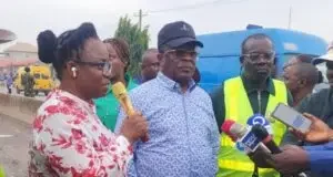 Lagos-Abeokuta Road: Works Minister Reads Riot Act, Insists Investor Must Reconstruct With Concrete or Leave