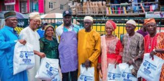 ICYMI: Taiwo Oyekan’s NGO Distributes Food Items Worth Millions of Naira to Lagos Island Residents