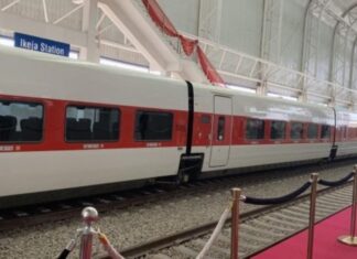 Lagos Red Line Expands Daily Trip Services to Nine