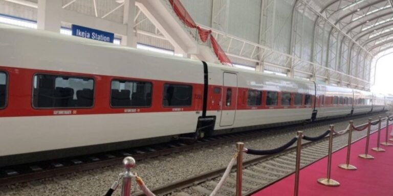 Lagos Red Line Expands Daily Trip Services to Nine