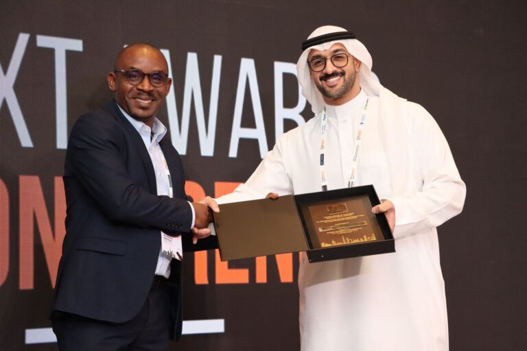 Nigerian Software Engineer Olushola Odutola Receives Excellence In Finance WealthTech Award in Dubai
