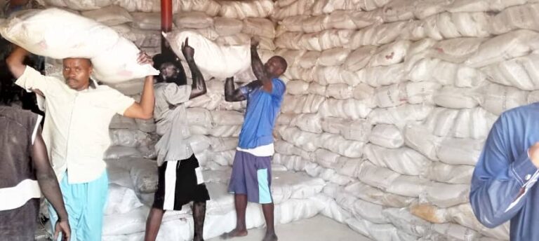 Adamawa: Governor Fintiri Commends Dangote’s Timely Food Aid Initiative