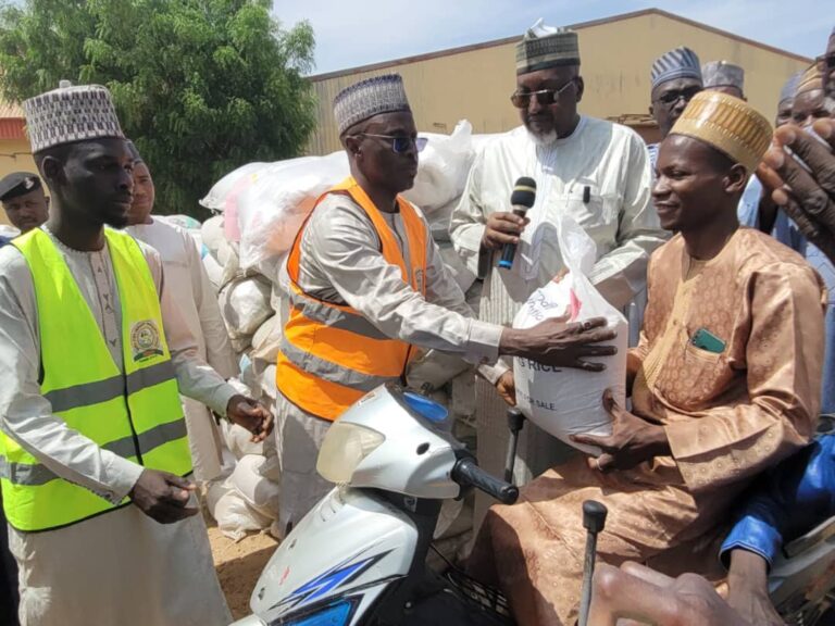 Dangote Provides Food Relief to 50,000 Families in Kebbi, Gombe