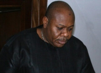 $1.43m Fraud: EFCC Arrests Fred Ajudua After Supreme Court Revokes Bail