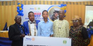 Rotary District 9112 Awards Scholarships to Indigent Undergraduates in Lagos