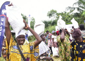 Relief as Dangote Foundation’s Hunger Intervention Sparks Joy Across Ibese, Itori, Ijebu-Igbo