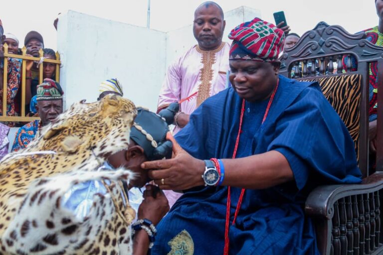 Tradition Meets Honour as Erinle Sakibu Akanji Installed as Odogun of Otta Ceremony