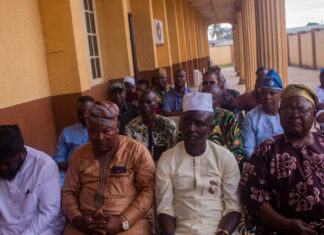 PDP Structure Collapses into APC as LG Chair, Wasiu Lawal Hails “Historic Homecoming” in Ado-Odo/Ota