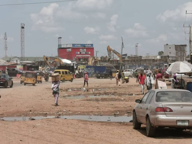 Ogun Residents Decry Crippling Gridlock as Oju-Ore Flyover, Ota-Idiroko Road Constructions Drag On