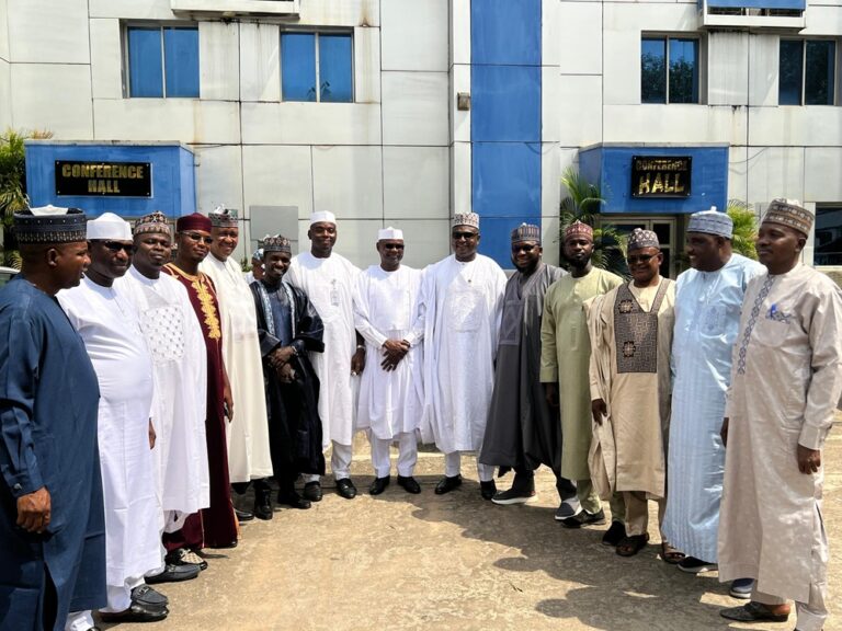 15 Zamfara PDP Leaders Defect to APC, Matawalle Hails Move as ‘Bold and Timely’