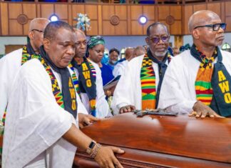 After Days of Emotional Tributes… Abimbola Ashiru Finally Breaks Down at Final Farewell for Segun Awolowo Jnr