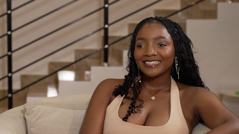 Simi Opens Up: Pregnancy & Illness Delayed “Where You Dey” ft. Chike – Addresses Career Abandonment Rumours