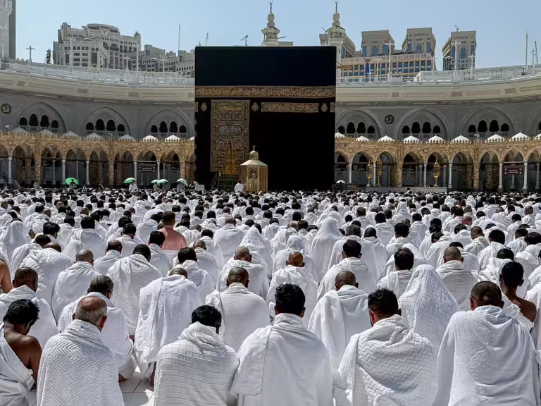Historic Umrah Record: 904,000 Pilgrims Converge in One Day at Makkah’s Grand Mosque