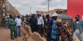 Ado-Odo/Ota LG Boss, Olota Storm Sango-Ota Market, Launch Crackdown on Roadside Trading, Parking Hazards