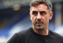 Gary Neville Urges Chelsea F.C. to Sign Three ‘Top-Class’ Stars After Arsenal Defeat