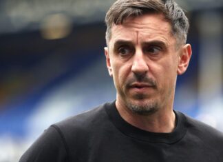 Gary Neville Urges Chelsea F.C. to Sign Three ‘Top-Class’ Stars After Arsenal Defeat