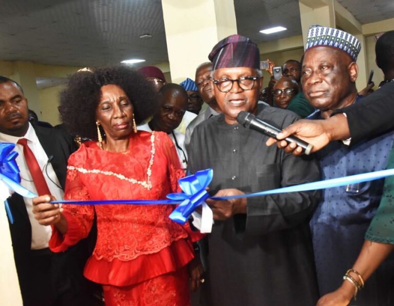 Dangote donates ₦550 million students’ hostel to FUTO