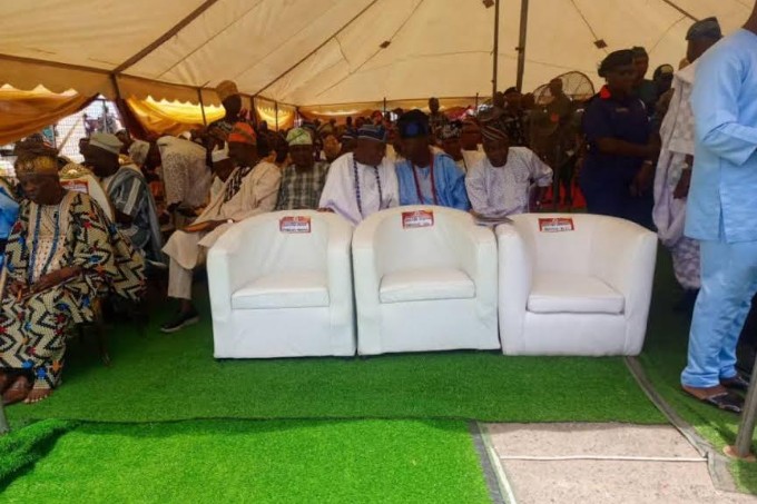 Makinde Crowns Ibadan Chiefs in Absentia as Tradition Meets Tension at Mapo Hall