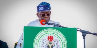 Tinubu, Ministers Recite Old National Anthem During FEC Meeting, Stir Reactions