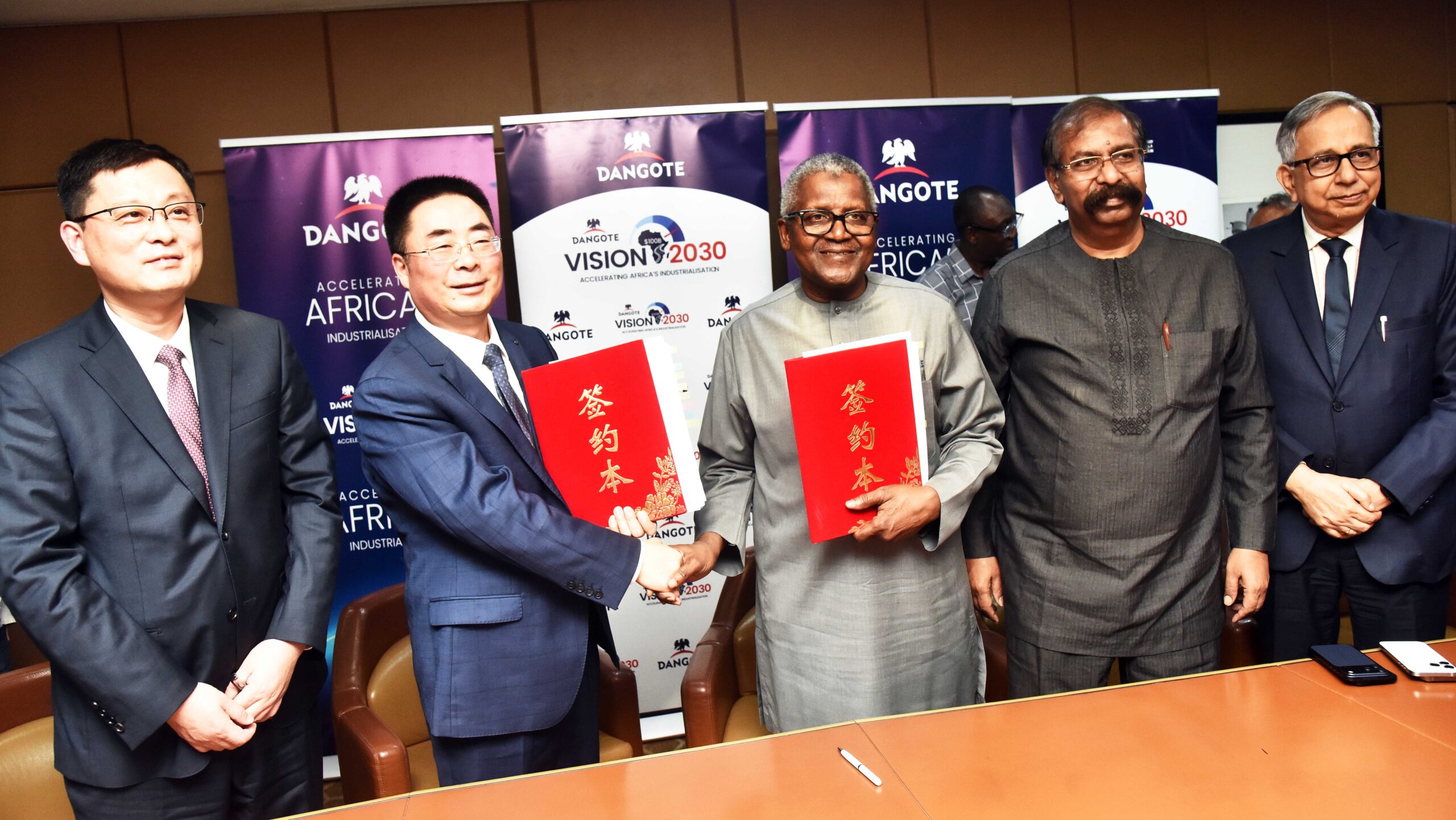 Dangote, Sinoma Seal $800m Deal to Boost Itori Cement Plant Capacity to 12MTPA