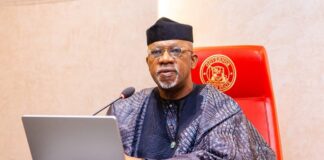 Abiodun Hails Alaperu of Iperu-Remo, Urges Unity and Inclusive Growth